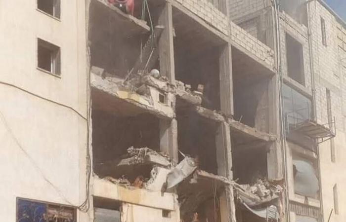 بعد
      بيان
      الثلاثاء...
      مصدر
      حكومي
      سوري
      ينفي
      وجود
      اتصالات
      رسمية
      مع
      الهجري