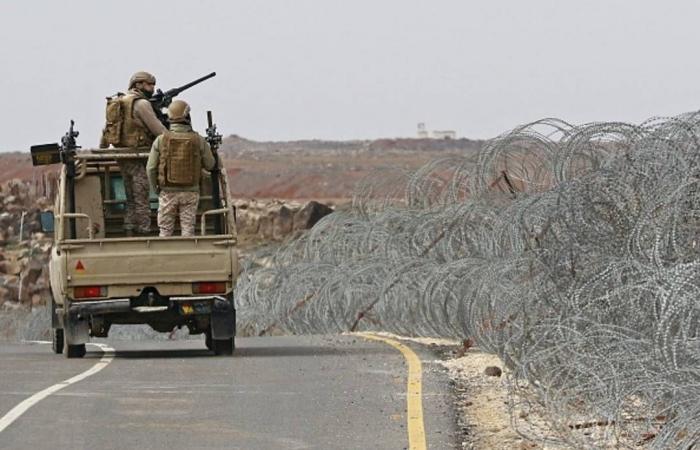 الأردن
      يعلن
      التصدي
      لهجمات
      بصواريخ
      ومسيّرة
      إيرانية