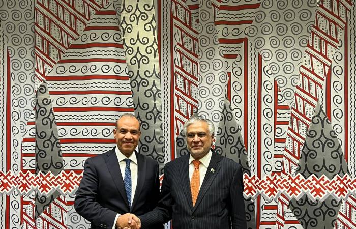 كردستان
      العراق:
      إيران
      أقرّت
      بأن
      القصف
      على
      البشمركة
      كان
      «عن
      طريق
      الخطأ»