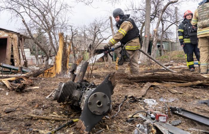 بعد
      «هدنة
      الانشغال»
      بإيران...
      روسيا
      تُصعّد
      في
      أوكرانيا