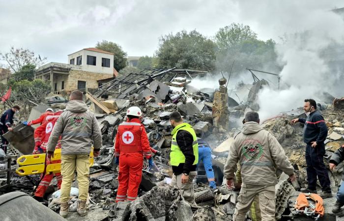 "ترقبوا المفاجآت".. مسؤول إيراني يعلق على هجمات حزب الله ضد إسرائيل