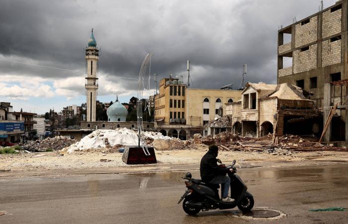 معارك
      القنطرة
      ودير
      سريان
      في
      جنوب
      لبنان
      ترسم
      مسار
      المواجهة