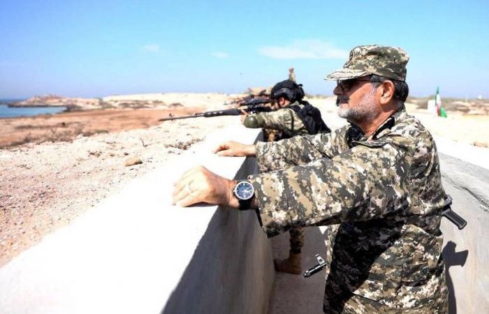 اغتيال
      قائد
      بحرية
      «الحرس
      الثوري»
      يسبق
      انتهاء
      مهلة
      «هرمز»