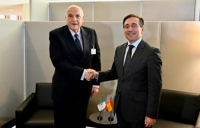 الغاز
      الجزائري
      يعيد
      رسم
      خريطة
      الثقة
      مع
      إسبانيا
      وإيطاليا