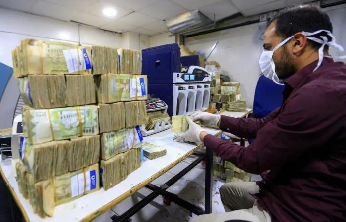 قلق
      يمني
      من
      صدمات
      اقتصادية
      بسبب
      الحرب
      الإقليمية