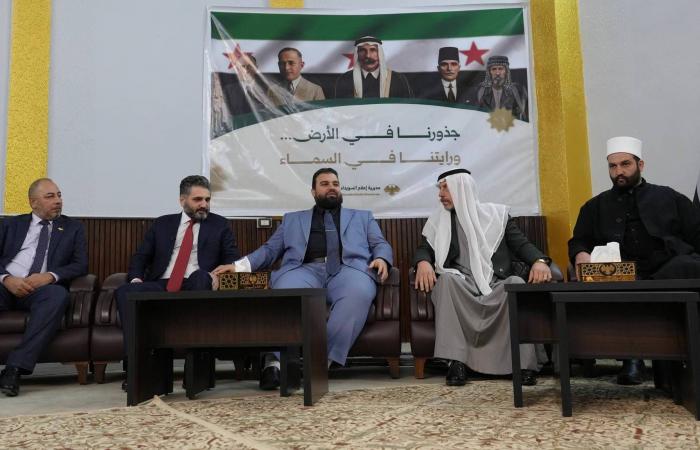 خطف
      وضرب
      وتفتيش
      جوالات
      أثناء
      إحياء
      ذكرى
      سلطان
      الأطرش
      في
      بلدة
      سورية