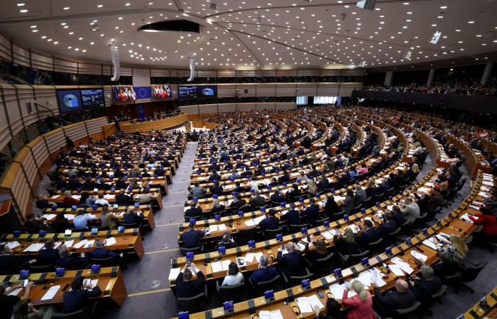 بوتين:
      تداعيات
      حرب
      إيران
      يمكن
      أن
      تكون
      بالخطورة
      نفسها
      لـ«كوفيد
      19»