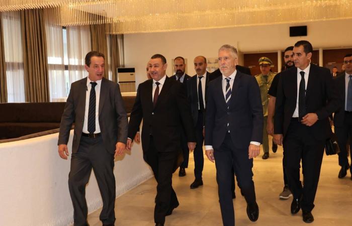 موريتانيا:
      «المأموريات
      الرئاسية»
      تفجر
      جدلاً
      في
      الحوار
      الوطني
      المرتقب