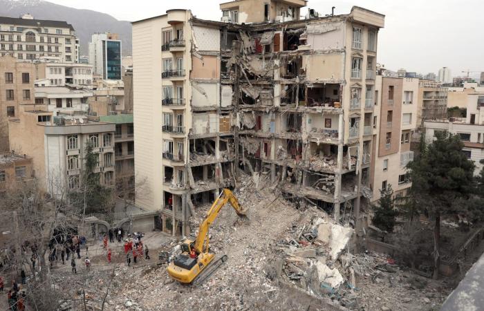 "مشروع الخداع الثالث".. إعلام إيراني: طهران تشكك في استعداد واشنطن للتفاوض