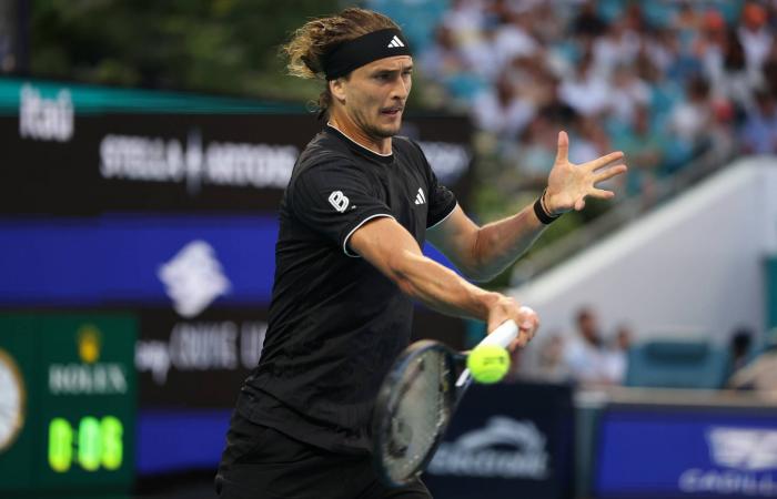 «دورة
      ميامي»:
      سينر
      يسحق
      تيافو...
      ويلتقي
      زفيريف
      في
      نصف
      النهائي