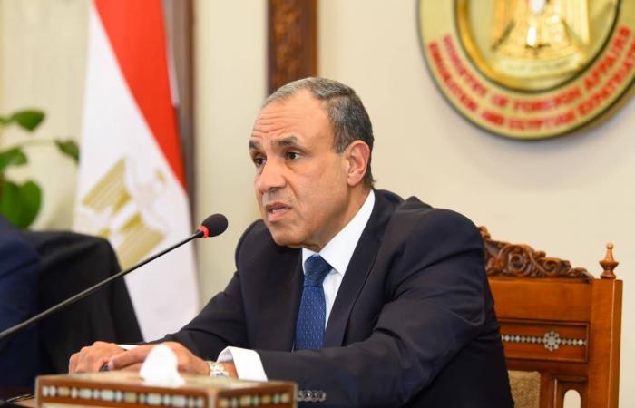 القاهرة
      تنشد
      دعماً
      اقتصادياً
      دولياً
      لاحتواء
      تداعيات
      الحرب
      الإيرانية