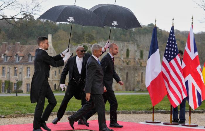 وزير
      الدفاع
      الألماني:
      أوروبا
      آمنة
      من
      صواريخ
      إيران
      بفضل
      «الناتو»