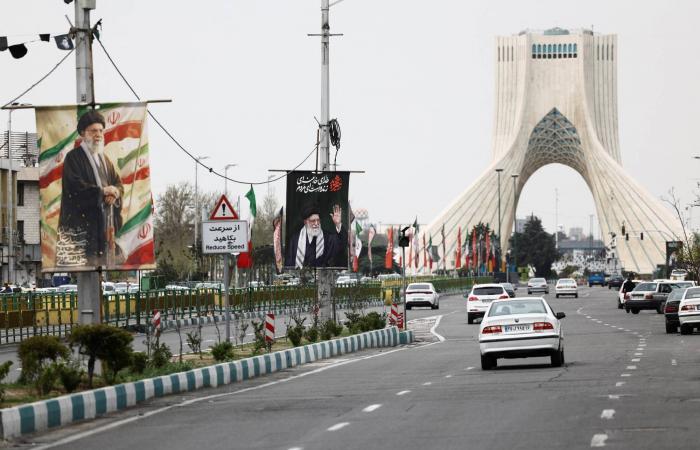 «صراع
      الجبابرة»
      في
      الشرق
      الأوسط
      عند
      مفترق
      طرق