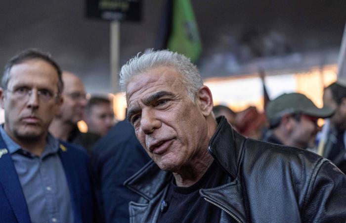 اتهام
      شقيقين
      إسرائيليَّين
      بتضليل
      عميل
      إيراني
      عبر
      معلومات
      استخباراتية
      مولّدة
      بالذكاء
      الاصطناعي