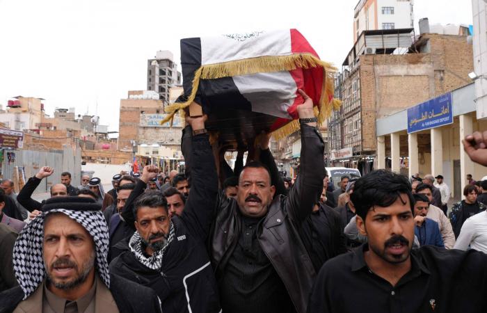 غارات
      إسرائيلية
      على
      جنوب
      لبنان
      والضاحية
      الجنوبية
      لبيروت