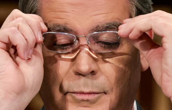 ترقب
      لرسائل
      ترمب
      في
      ختام
      «مبادرة
      مستقبل
      الاستثمار»
      بميامي