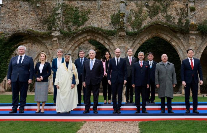 روبيو
      يُرجّح
      حسم
      حرب
      إيران
      خلال
      «أسابيع
      وليس
      أشهراً»