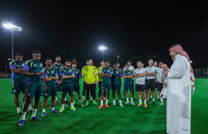 الشباب
      يختبر
      جاهزيته
      بودية
      الدرعية