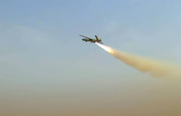 إيران
      تدفع
      ورقتها
      الحوثية
      إلى
      المعركة
      بعد
      شهر
      من
      الحرب