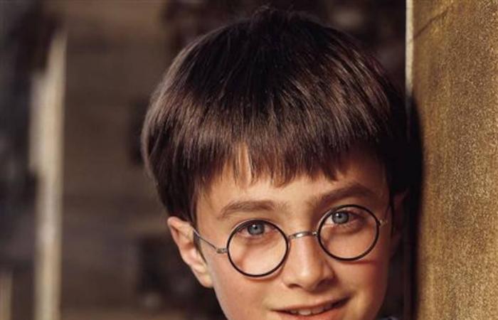 فطر
      نادر
      يُشبه
      اللسان
      يظهر
      للمرة
      الأولى
      في
      بريطانيا