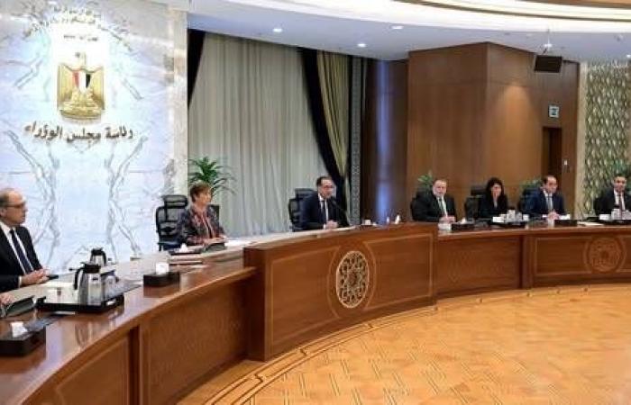 الاتحاد
      العام
      التونسي
      للشغل
      يختار
      رئيساً
      جديداً
      في
      خضم
      أزمة
      داخلية