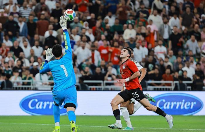 قادر
      ميتي:
      مشروع
      إنزاغي
      حسم
      انتقالي
      للهلال