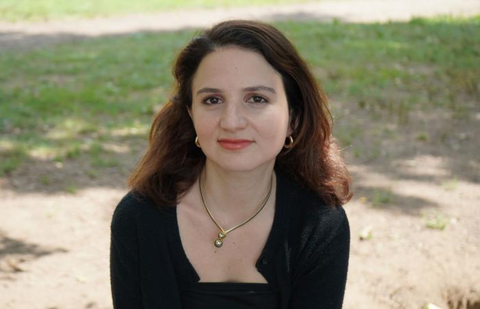 لِمَ تتعرّض الأمهات لكمية لوم مرعبة إلى درجة وصفهن بالأمهات السيئات؟