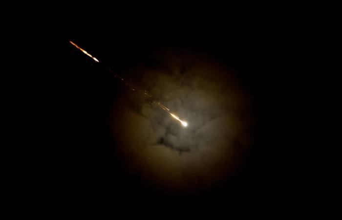 ما
      بعد
      الضربات:
      إيران
      تكيّف
      أسلوبها
      القتالي