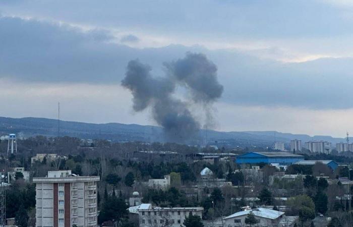 «الطاقة
      الذرية»:
      محطة
      خنداب
      النووية
      في
      إيران
      خرجت
      من
      الخدمة