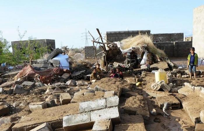 ألغام
      الحوثيين
      تعمّق
      معاناة
      المتضررين
      من
      السيول