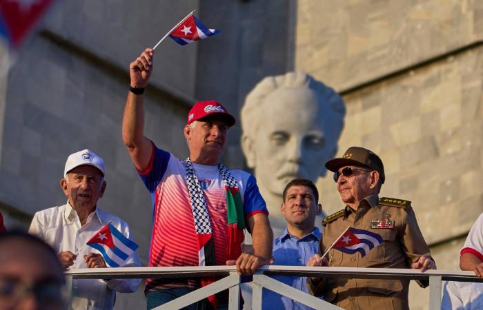 ترمب
      يسمح
      لناقلة
      نفط
      روسية
      بالرسو
      في
      كوبا
      «المنتهية»