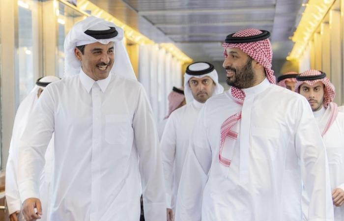 سمو الأمير يصل جدة بالمملكة العربية السعودية