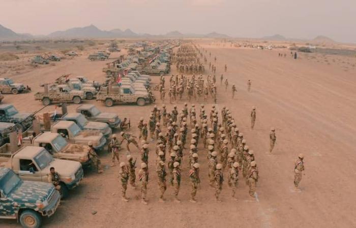 هل
      يؤدي
      انخراط
      الحوثيين
      إقليمياً
      إلى
      تحرير
      ميناء
      الحديدة؟