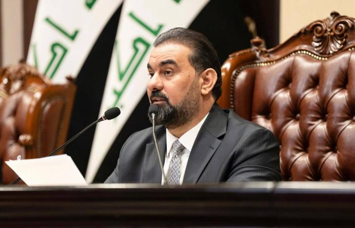 كوسوفو
      توافق
      على
      إرسال
      قوات
      إلى
      غزة
      في
      إطار
      خطة
      ترمب