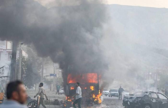 ضغوط
      في
      طهران
      للانسحاب
      من
      معاهدة
      حظر
      الانتشار
      النووي