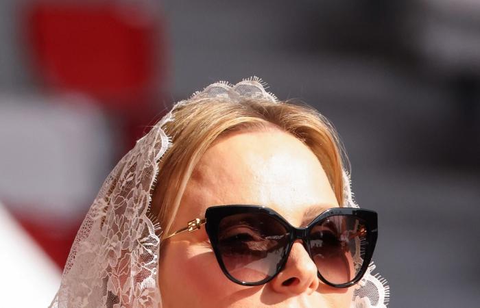 لمسة لبنانية تزين إطلالات الأميرة شارلين وغابرييلا في زيارة البابا لاوُن إلى موناكو