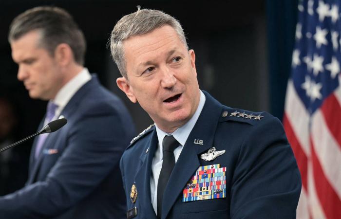 ترمب
      ينتقد
      عدم
      تعاون
      فرنسا
      في
      الحرب
      على
      إيران