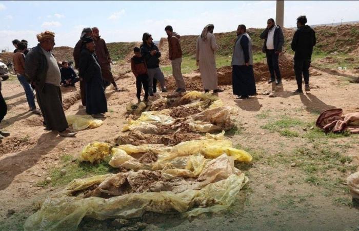 السيول
      تكشف
      المقابر
      الجماعية
      في
      الحسكة