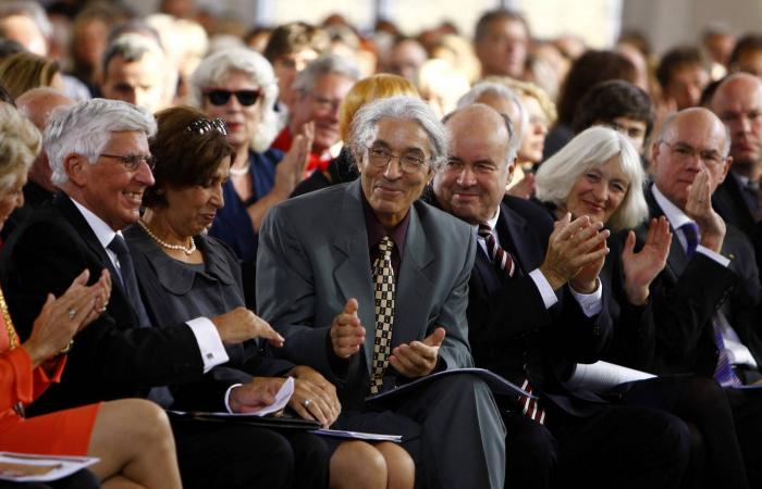 مصر
      على
      أعتاب
      «الندرة
      المطلقة»
      للمياه