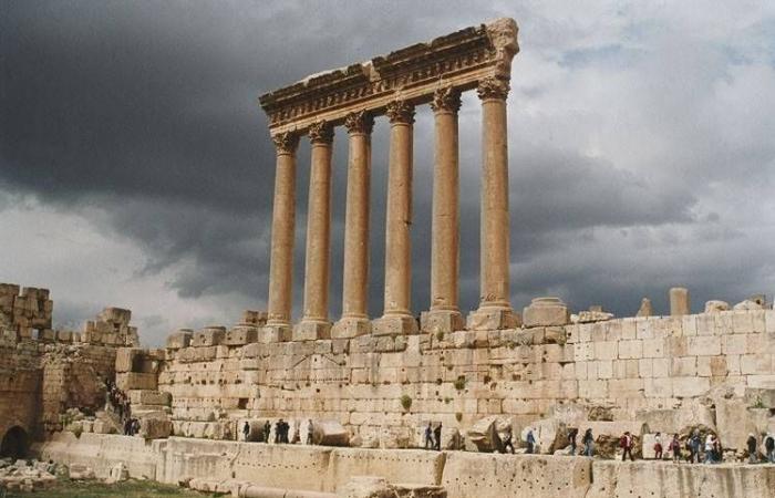 بعد
      53
      عاماً...
      «ناسا»
      تُعيد
      البشر
      إلى
      عتبة
      القمر