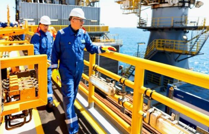 معبر
      طابا
      المصري...
      بوابة
      «هروب
      الإسرائيليين»
      مع
      تصاعد
      التوترات