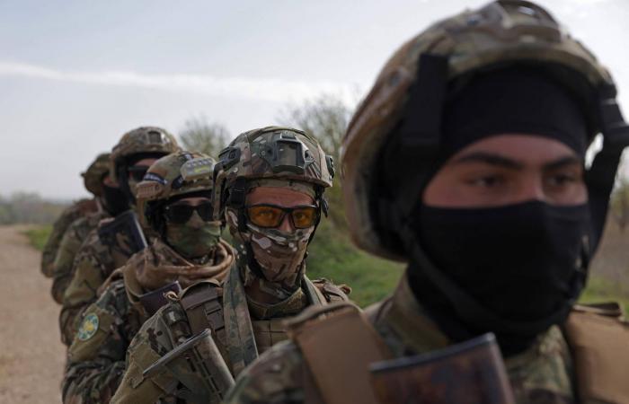 مدن
      ألمانية
      تتوقع
      السماح
      للعاملين
      السوريين
      المهرة
      بالبقاء
      في
      البلاد