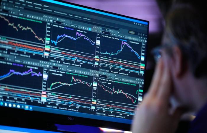 تنسيق
      دولي
      لضمان
      أمن
      الطاقة
      واستقرار
      سلاسل
      التوريد
      المتأثرة
      بالحرب