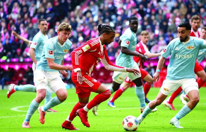 أفضل
      10
      أجنحة
      في
      عالم
      كرة
      القدم
      الآن