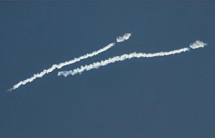 فيصل
      بن
      فرحان
      وغوتيريش
      يستعرضان
      الجهود
      حول
      تطورات
      المنطقة