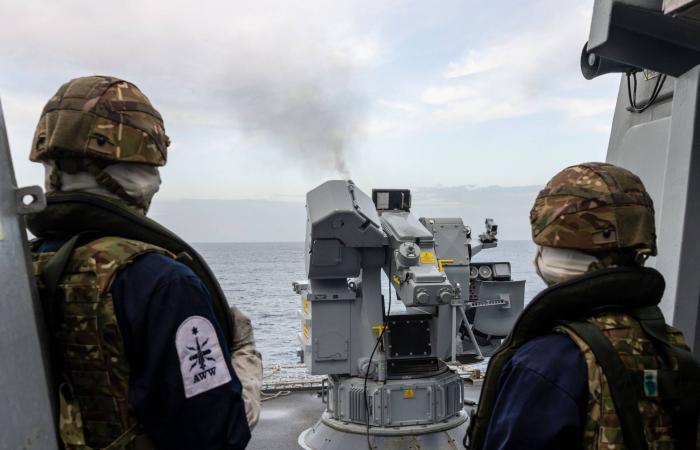 وزير
      الدفاع
      البريطاني
      لـ«الشرق
      الأوسط»:
      لندن
      تسجّل
      أكبر
      وجود
      جوي
      في
      المنطقة
      منذ
      15
      عاماً