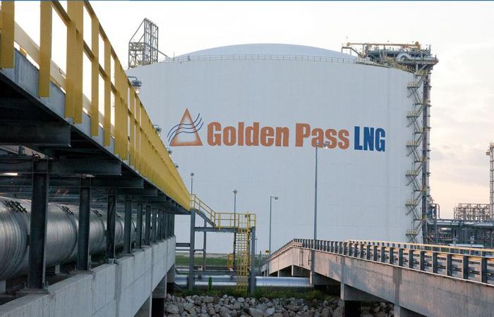 وزير الطاقة الأمريكي يشيد بتعزيز الشراكة مع قطر.. وببدء تدفق الغاز المسال بمشروع "غولدن باس"