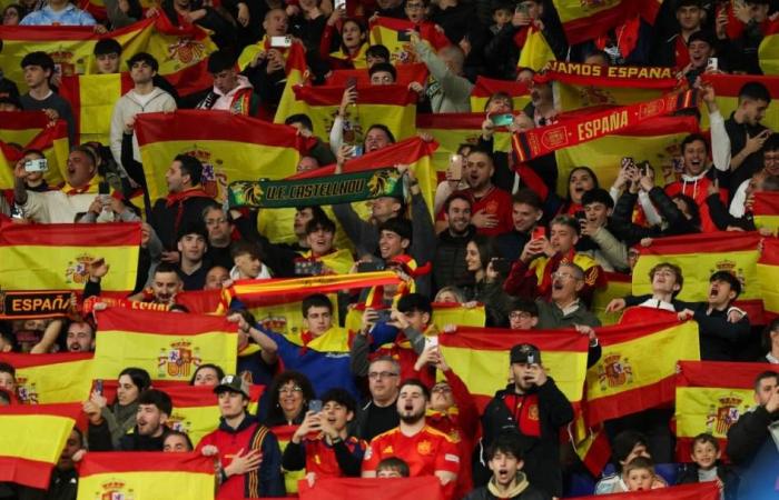 هتافات معادية للإسلام في مبارة مصر وإسبانيا تثير الجدل ولامين يامال يعلق