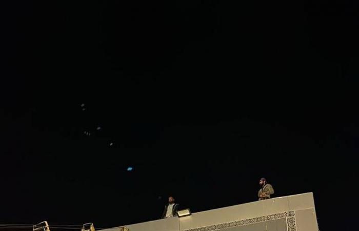 كيف
      تحافظ
      على
      قوة
      دماغك
      وصحته؟
      6
      أمور
      تجنّبها
      فوراً