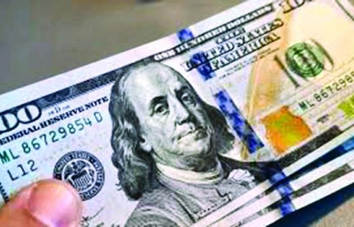 ارتفاع الدولار الأمريكي مع تراجع آمال التهدئة في الشرق الأوسط